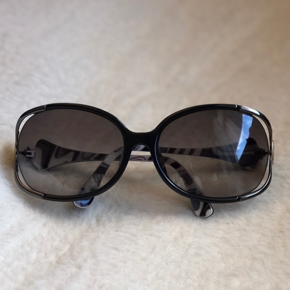 Emilio Pucci Sunglasses - Picture 8 of 10